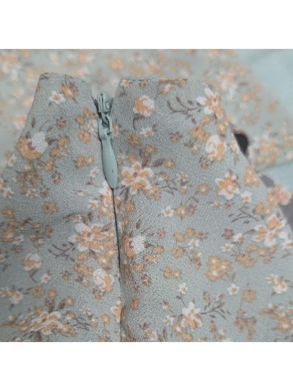 Paper Crane Green Tiered Camisole Top - Picture 8 of 8